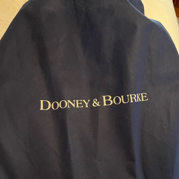 Dooney and Bourke handbag - Picture 8 of 11
